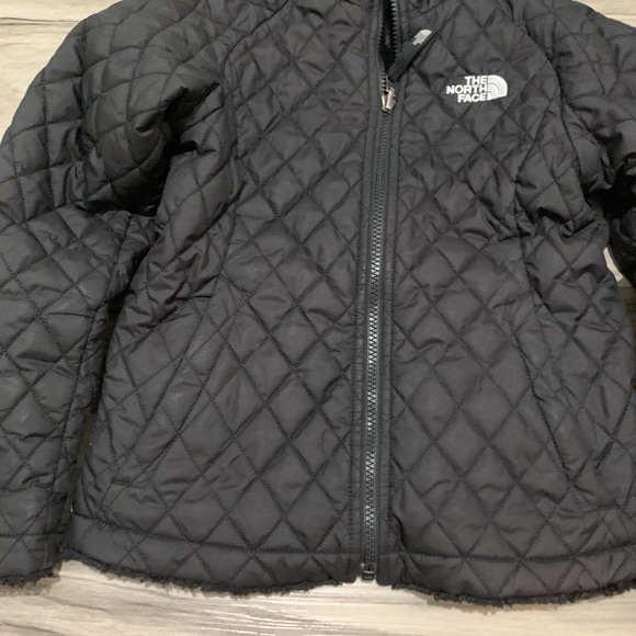 The north face jacket - Picture 2 of 5